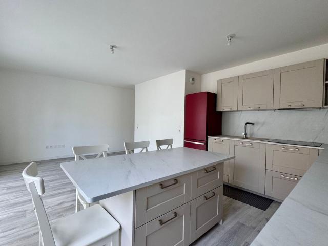 Location appartement, m² T 3 à Champigny sur Marne, 1 300 €