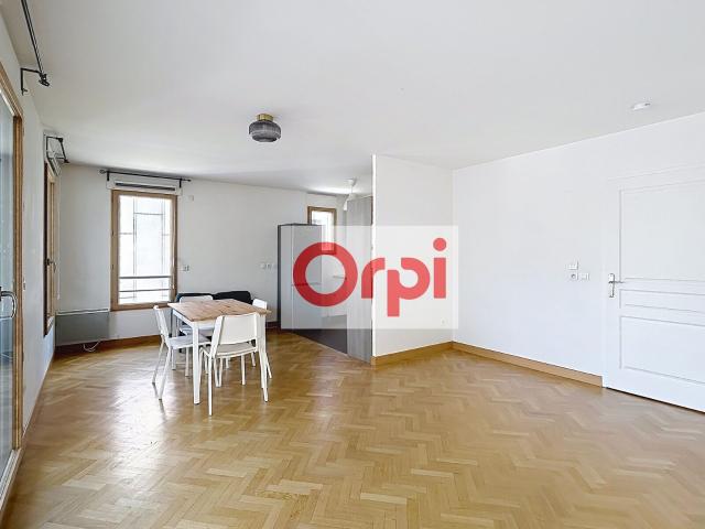 Location appartement, m² T 3 à Châtillon, 1 557 €