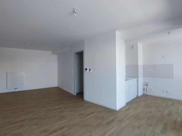 Location appartement, m² T 3 à Chelles, 1 301 €