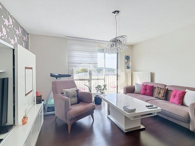 Location appartement, m² T 3 à Clermont, 730 €