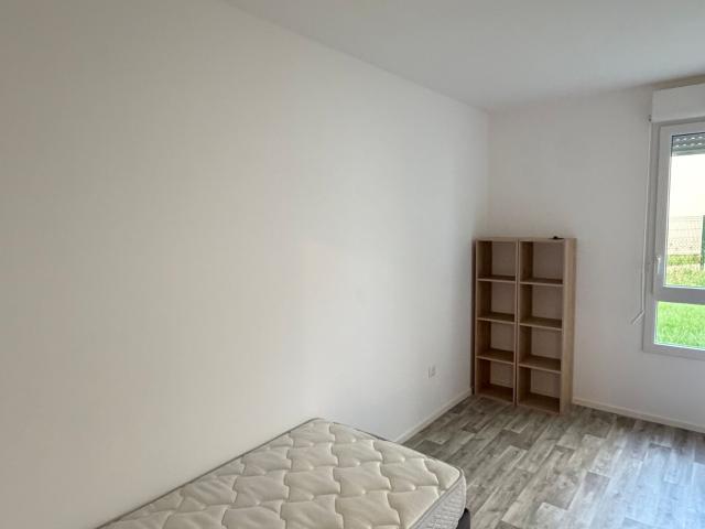 Location appartement, m² T 3 à Drancy, 1 700 €