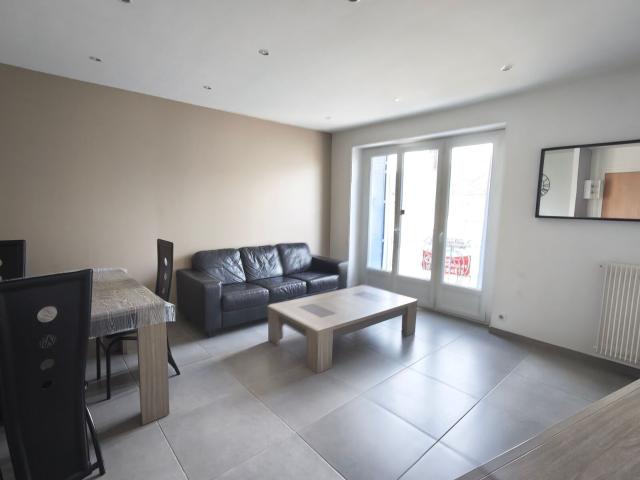 Location appartement, m² T 3 à Flins sur Seine, 960 €