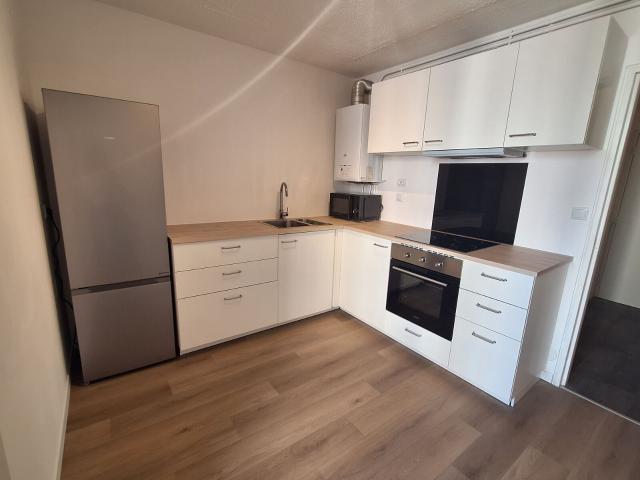 Location appartement, m² T 3 à Gradignan, 1 050 €