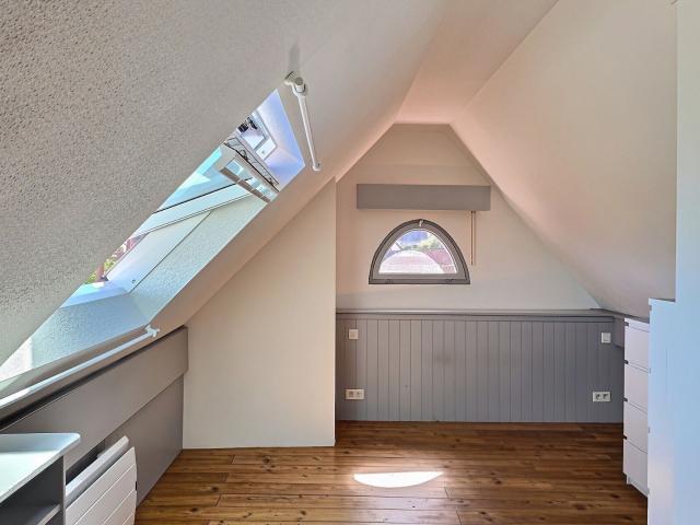 Location appartement, m² T 3 à Husseren les Châteaux, 650 €