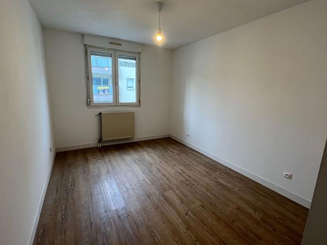 Location appartement, m² T 3 à Lyon 7, 1 322 €