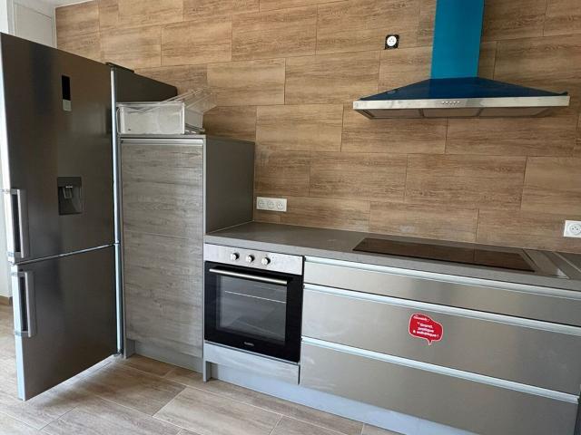 Location appartement, m² T 3 à La Courneuve, 1 100 €
