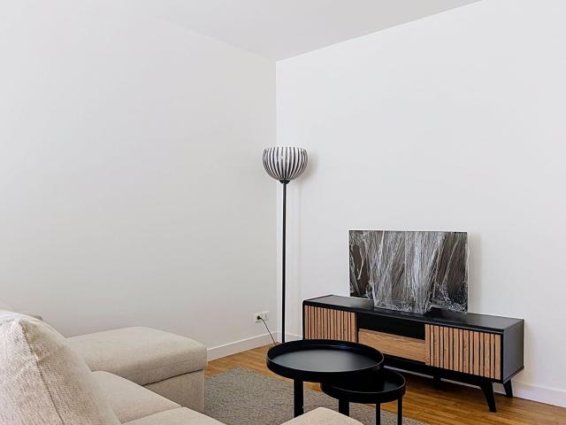 Location appartement, m² T 3 à La Rochelle, 1 200 €