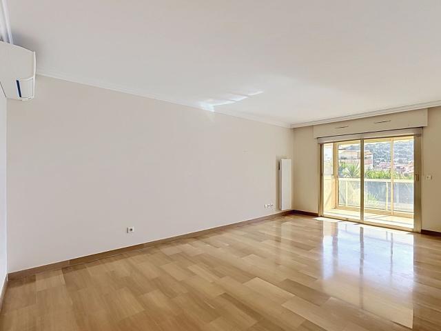 Location appartement, m² T 3 à Le Cannet, 1 500 €