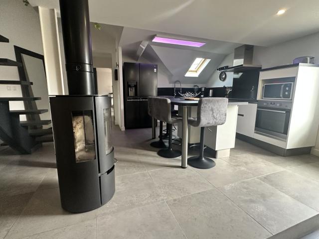 Location appartement, m² T 3 à Lisses, 1 080 €