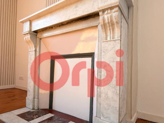 Location appartement, m² T 3 à Péronne, 690 €
