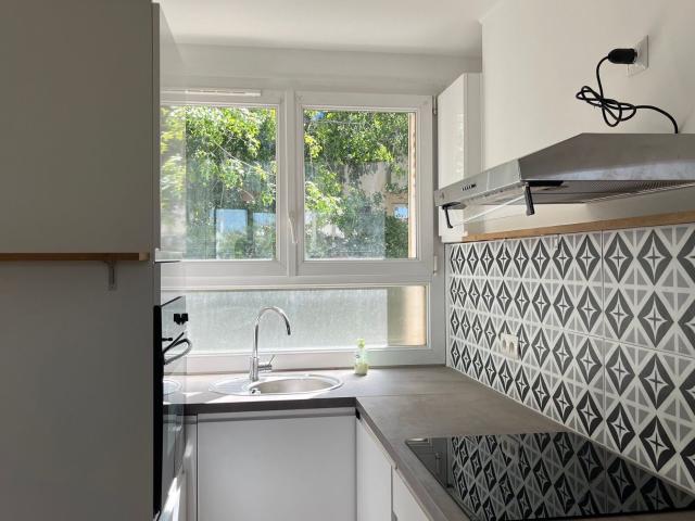Location appartement, m² T 3 à Rennes, 1 100 €