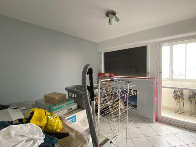Location appartement, m² T 3 à Rillieux la Pape, 726 €