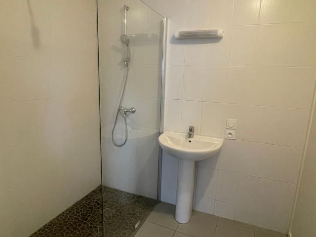 Location appartement, m² T 3 à Saint Paul lès Dax, 850 €