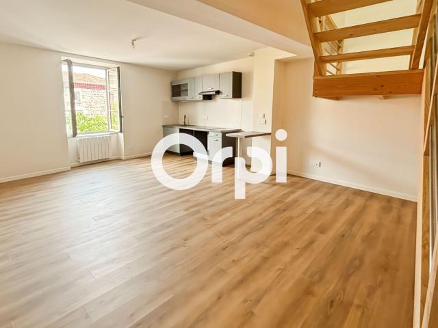 Location appartement, m² T 3 à Saint Symphorien sur Coise, 725 €