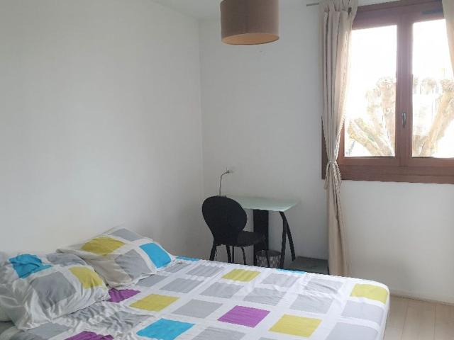 Location appartement, m² T 3 à Talence, 922 €