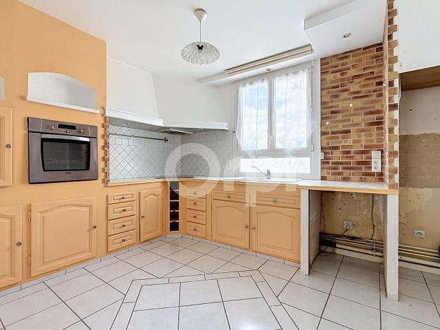 Location appartement, m² T 3 à Terrasson Lavilledieu, 770 €