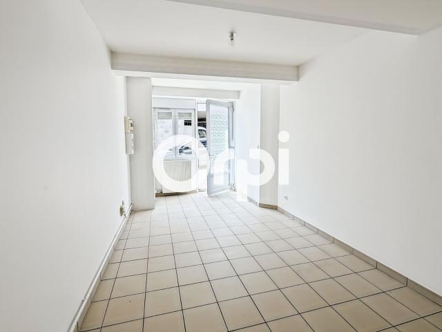 Location appartement, m² T 3 à Thurins, 670 €