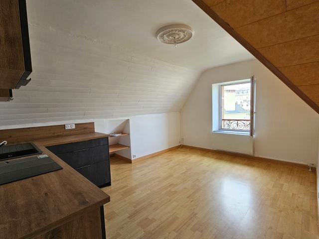 Location appartement, m² T 3 à Trébeurden, 615 €