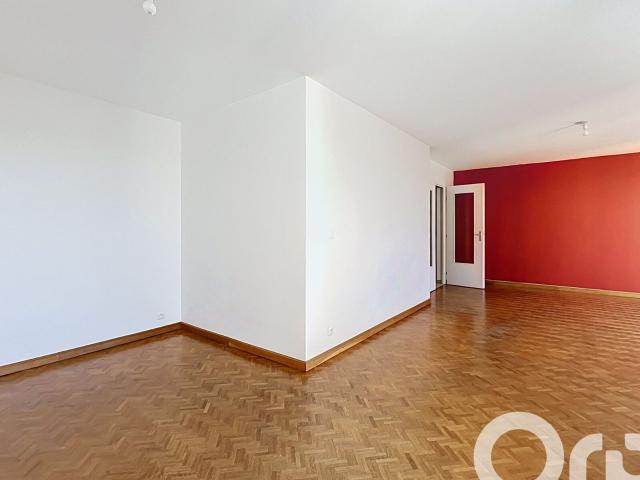 Location appartement, m² T 3 à Villeurbanne, 1 114 €