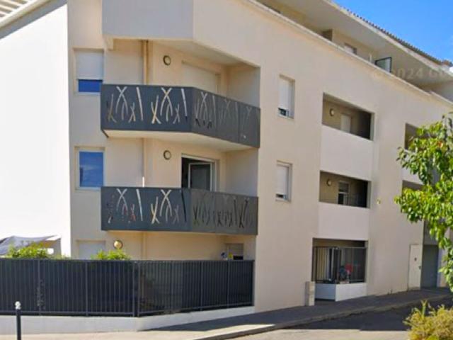 Location appartement, m² T 1 à Manosque, 575 €