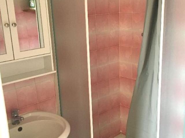 Location appartement, m² T 1 à Montélimar, 335 €