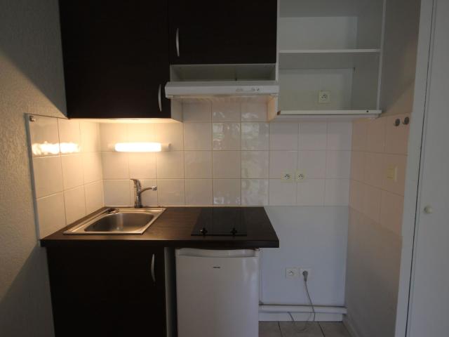 Location appartement, m² T 1 à Orthez, 390 €