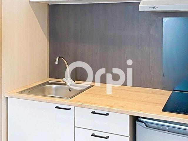 Location appartement, m² T 1 à Alénya, 500 €