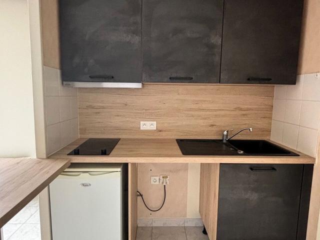 Location appartement, m² T 1 à Alençon, 410 €