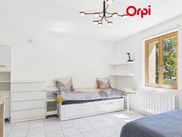 Location appartement, m² T 1 à Bernay, 535 €