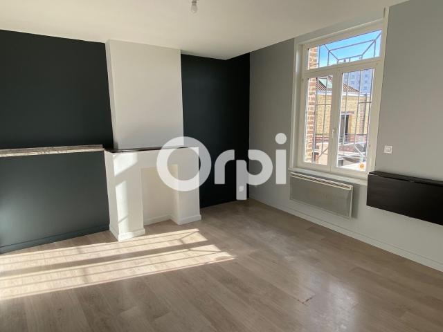 Location appartement, m² T 1 à Béthune, 435 €