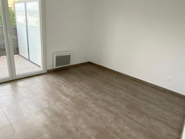 Location appartement, m² T 1 à Cagnes sur Mer, 915 €