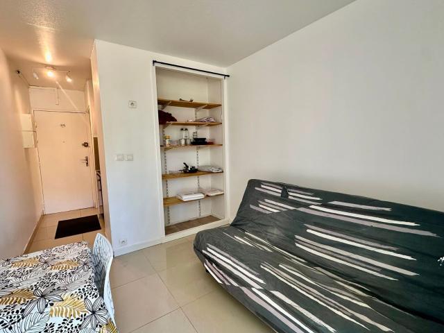 Location appartement, m² T 1 à Gradignan, 512 €