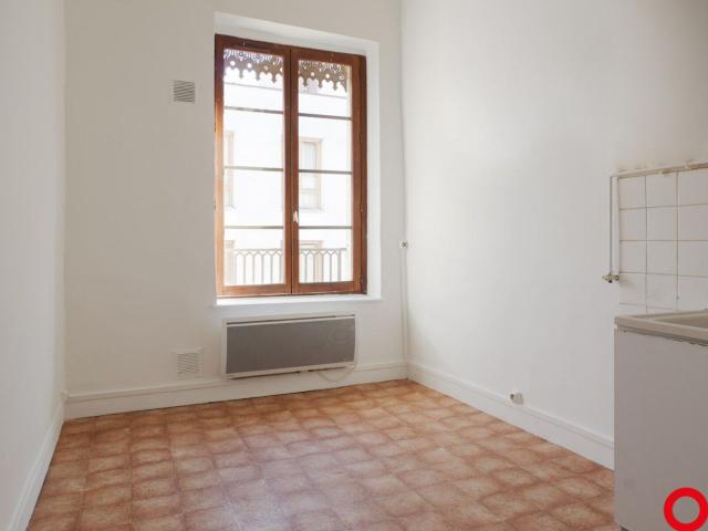 Location appartement, m² T 1 à Lyon 7, 795 €