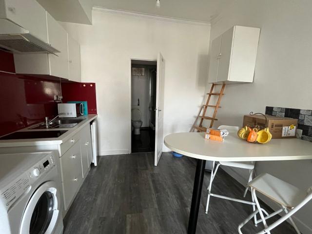 Location appartement, m² T 1 à La Ferté sous Jouarre, 550 €