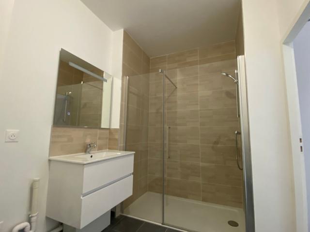 Location appartement, m² T 1 à La Rochelle, 515 €