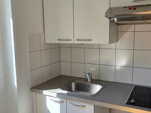 Location appartement, m² T 1 à Paris 15, 1 080 €