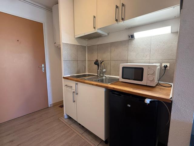 Location appartement, m² T 1 à Perpignan, 425 €
