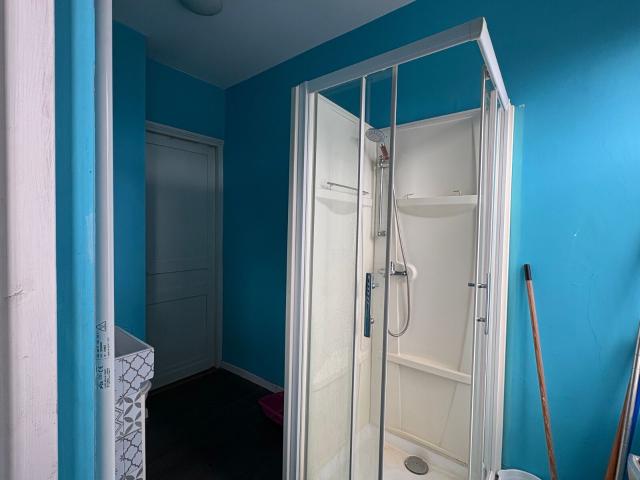 Location appartement, m² T 1 à Roubaix, 385 €