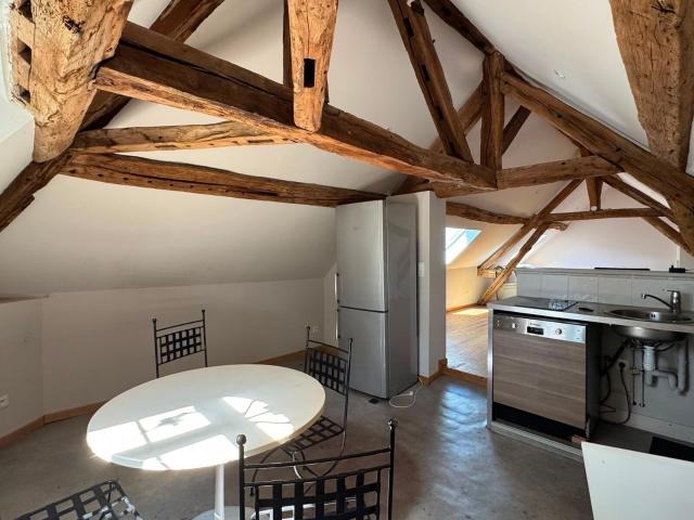 Location appartement, m² T 1 à Saint André de l'Eure, 550 €