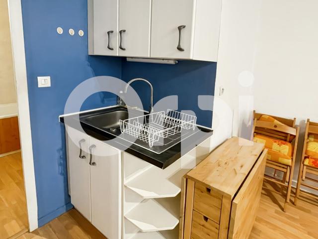 Location appartement, m² T 1 à Senlis, 525 €