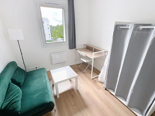 Location appartement, m² T 1 à Tours, 456 €