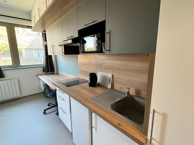 Location appartement, m² T 1 à Vandoeuvre lès Nancy, 520 €