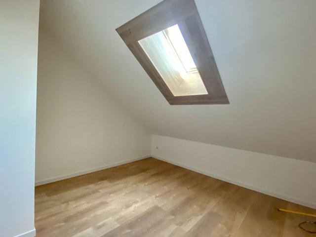 Location appartement, m² T 2 à Massingy, 910 €