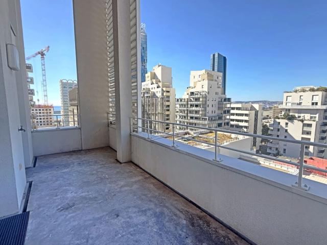 Location appartement, m² T 2 à Marseille 3, 825 €