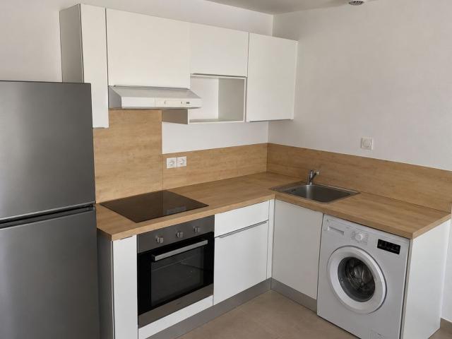 Location appartement, m² T 2 à Mauguio, 852 €