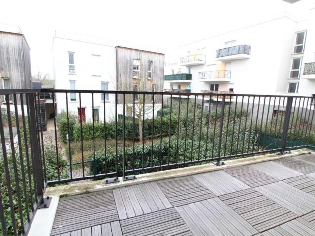 Location appartement, m² T 2 à Meaux, 713 €