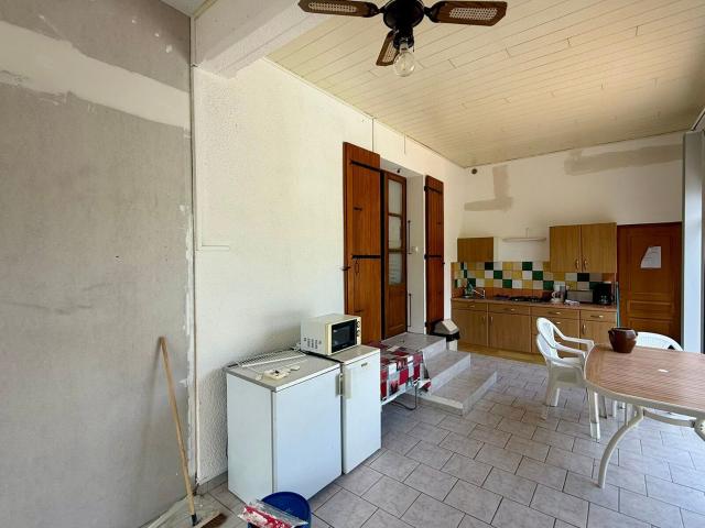 Location appartement, m² T 2 à Mercuer, 690 €