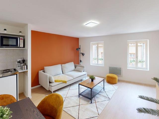 Location appartement, m² T 2 à Metz, 720 €