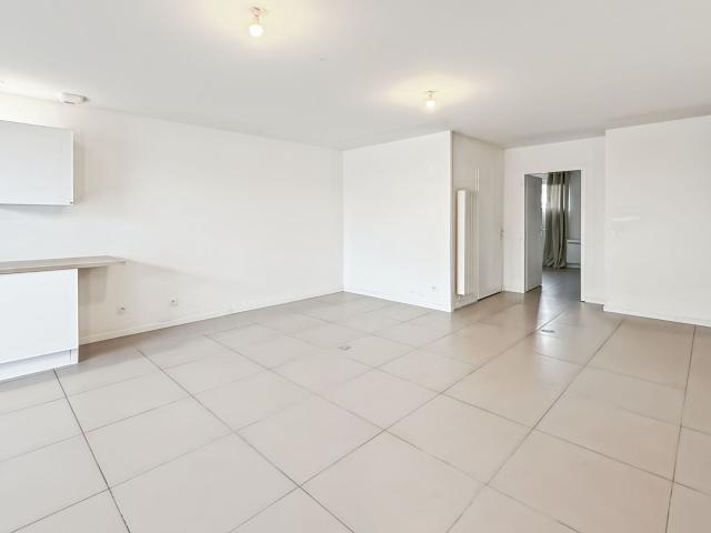 Location appartement, m² T 2 à Mont de Marsan, 555 €