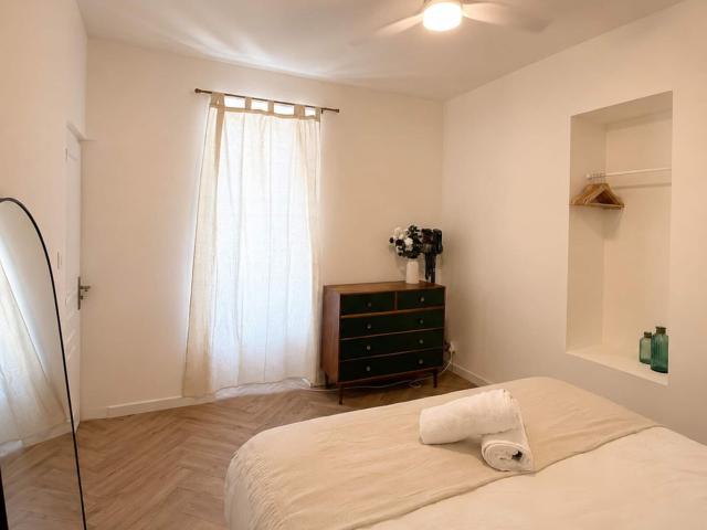 Location appartement, m² T 2 à Avignon, 615 €